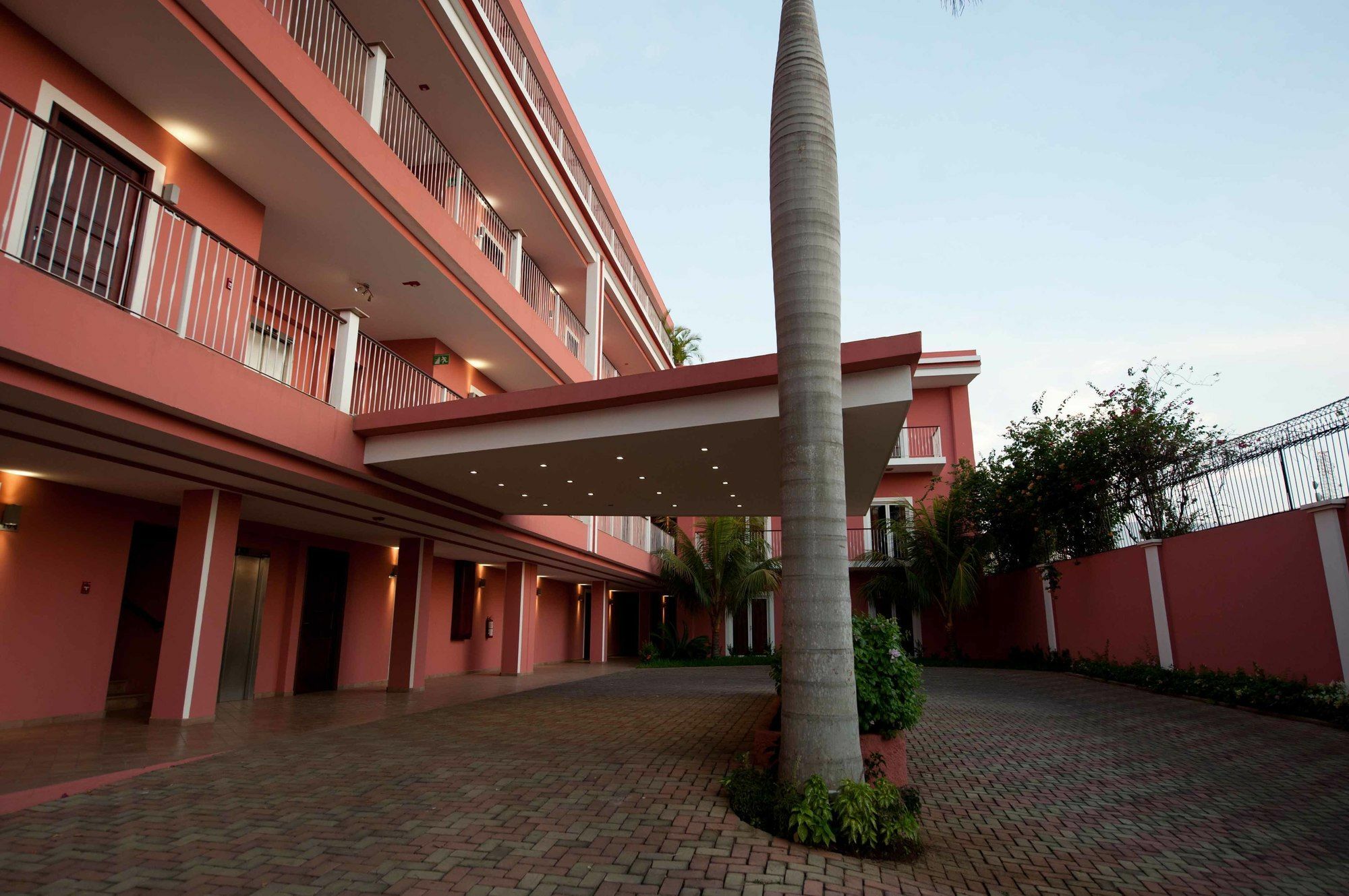 Hotel Rdg Managua Exterior foto